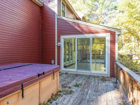 551 Sudbury St, Marlborough MA 01752
