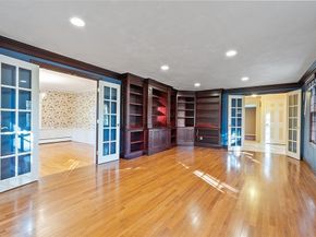 551 Sudbury St, Marlborough MA 01752