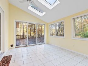 551 Sudbury St, Marlborough MA 01752