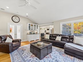 7 Heywood Road, Westford MA 01886