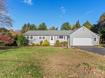 7 Heywood Rd