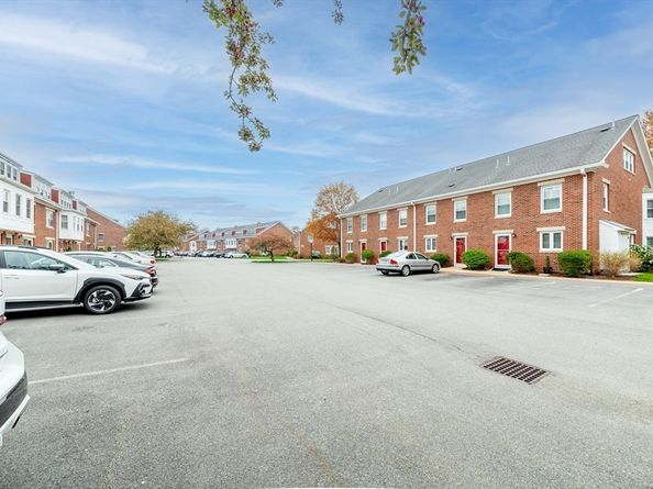 148 Quincy Shore Dr 43, Quincy MA 02171