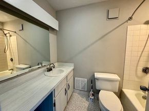 148 Quincy Shore Dr 43, Quincy MA 02171