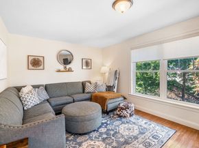 2-4 Gracie Ln 4, Swampscott MA 01907
