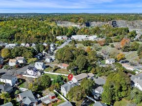 2-4 Gracie Ln 4, Swampscott MA 01907