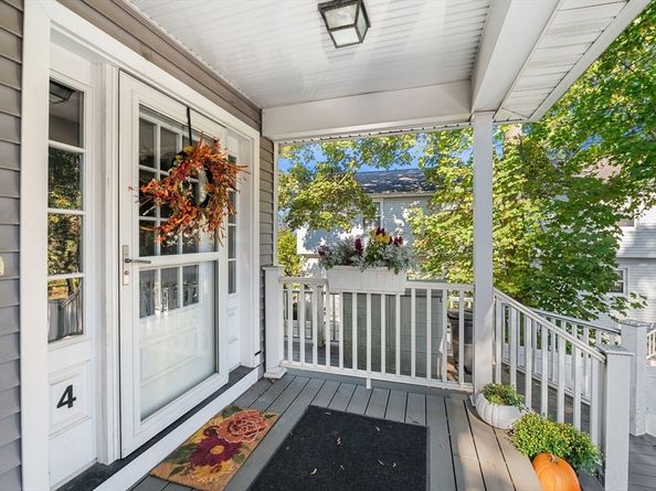2-4 Gracie Ln 4, Swampscott MA 01907