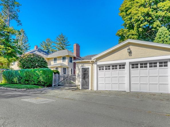 65 Lincoln Street, Melrose MA 02176