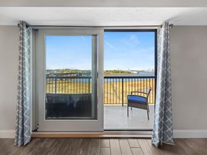 133 Commander Shea Blvd 609, Quincy MA 02171