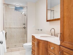 24 Lee Street B10, Marblehead MA 01945
