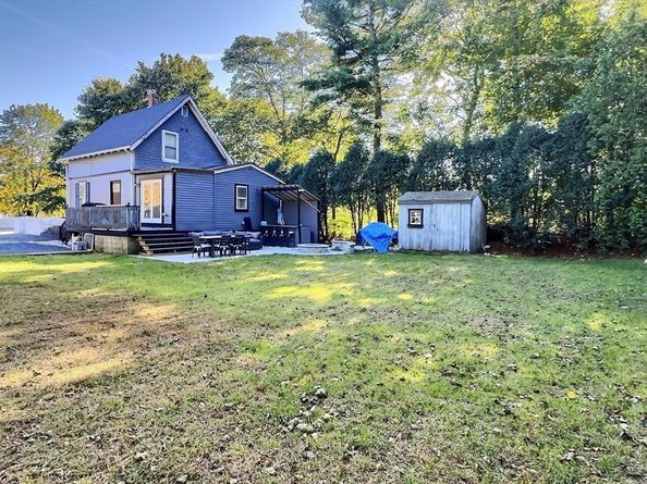 436 E Water St, Rockland MA 02370