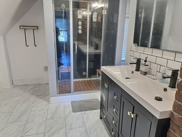 436 E Water St, Rockland MA 02370