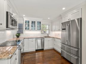 11 Oak Street 62, Wellesley MA 02482