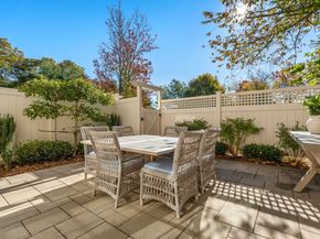 11 Oak Street 62, Wellesley MA 02482