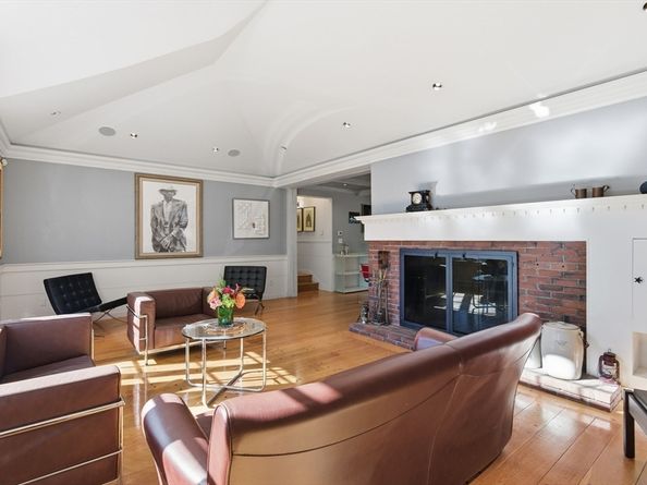 589 Brush Hill Road, Milton MA 02186