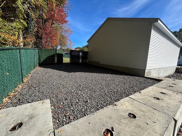23 Gail Dr, Holden MA 01520