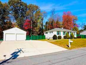 23 Gail Dr, Holden MA 01520