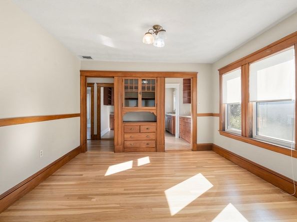 133 Hillside 1, Watertown MA 02472