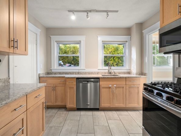 133 Hillside 1, Watertown MA 02472