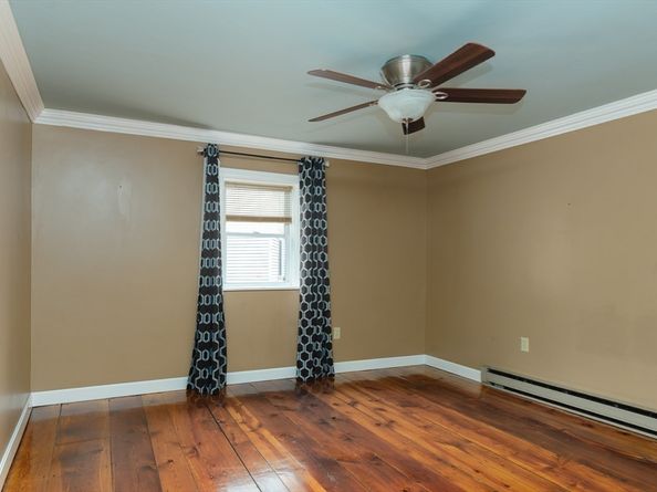 8 Elm St, North Brookfield MA 01535