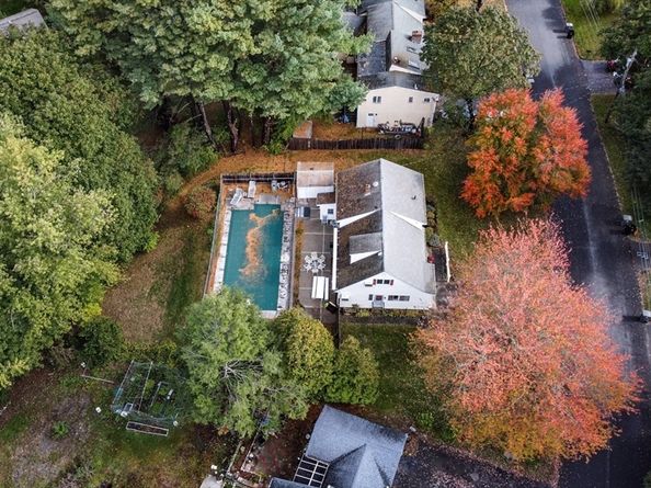 53 Davidson Rd, Framingham MA 01701