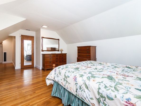 53 Davidson Rd, Framingham MA 01701