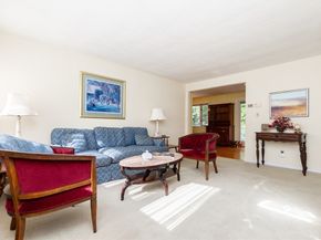 53 Davidson Rd, Framingham MA 01701