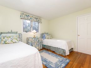 53 Davidson Rd, Framingham MA 01701