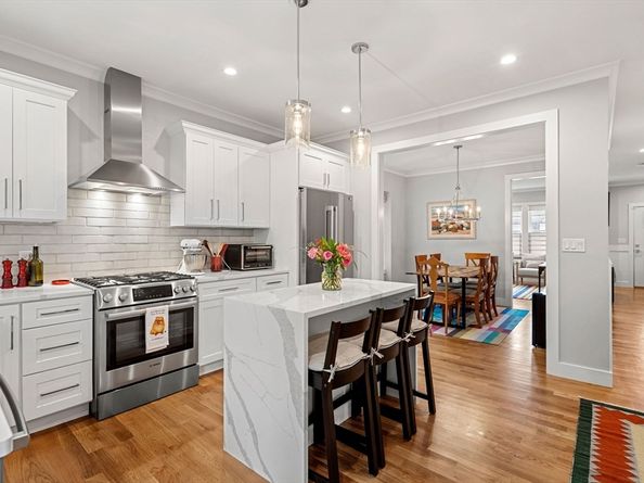 18 Breck Ave 18, Boston MA 02135