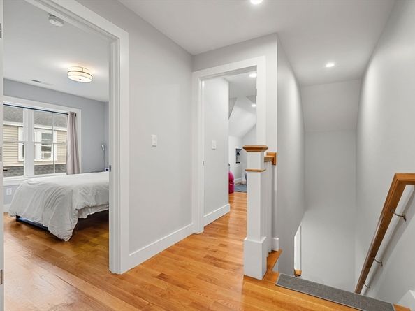 18 Breck Ave 18, Boston MA 02135