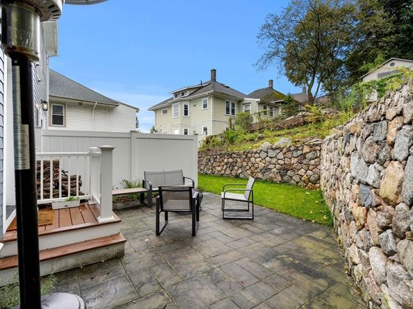 18 Breck Ave 18, Boston MA 02135