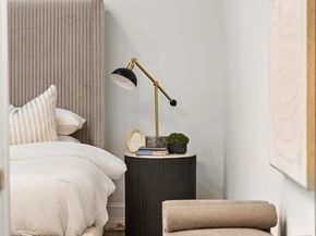 147 Sherman St 201, Cambridge MA 02140