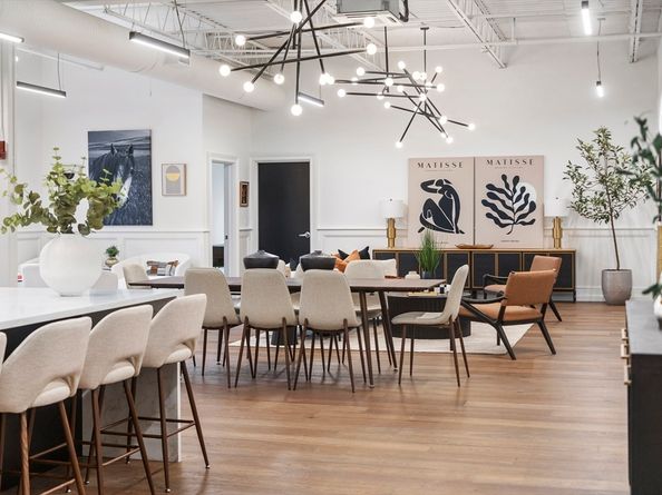 147 Sherman St 201, Cambridge MA 02140