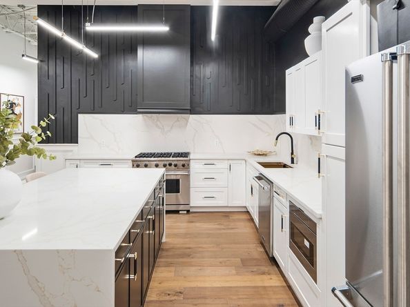 147 Sherman St 201, Cambridge MA 02140