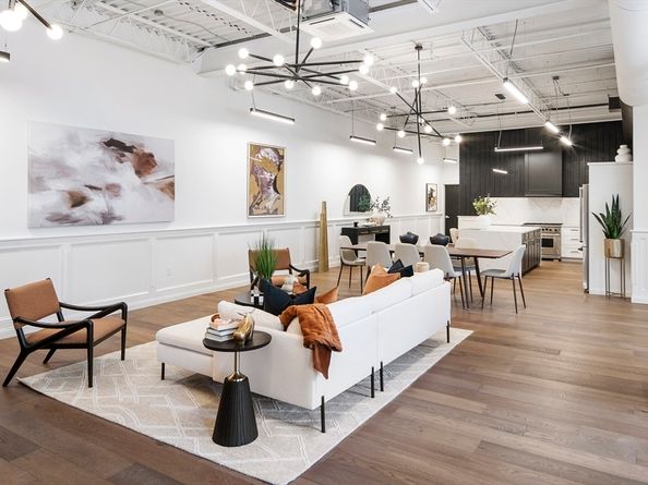 147 Sherman St 201, Cambridge MA 02140