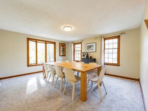 9 Laurie Ann Ln, Billerica MA 01862