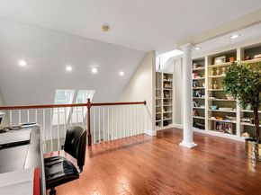 50 Hill Cir 50, Burlington MA 01803