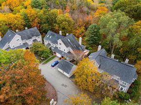 50 Hill Cir 50, Burlington MA 01803