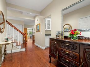 50 Hill Cir 50, Burlington MA 01803