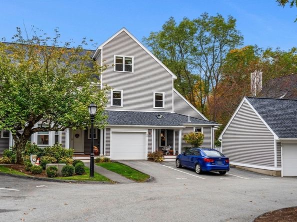 50 Hill Cir 50, Burlington MA 01803
