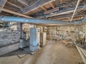 36 England Ave, Fitchburg MA 01420