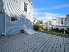 36 England Ave, Fitchburg MA 01420