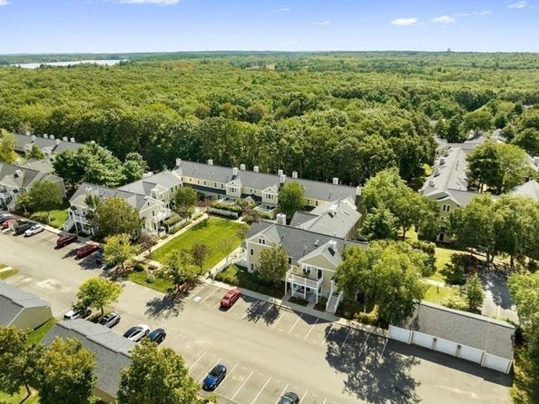 354 Tilden Commons Ln 354, Braintree MA 02184