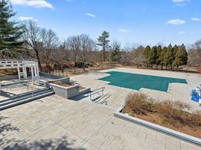354 Tilden Commons Ln 354, Braintree MA 02184