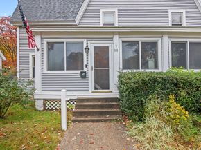 121 East Street 121, Northbridge MA 01588