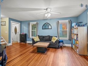 121 East Street 121, Northbridge MA 01588