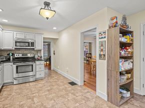 121 East Street 121, Northbridge MA 01588