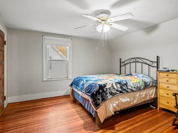 121 East Street 121, Northbridge MA 01588