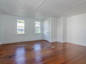 7 Pearl Street, Mattapoisett MA 02739