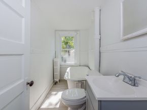 7 Pearl Street, Mattapoisett MA 02739