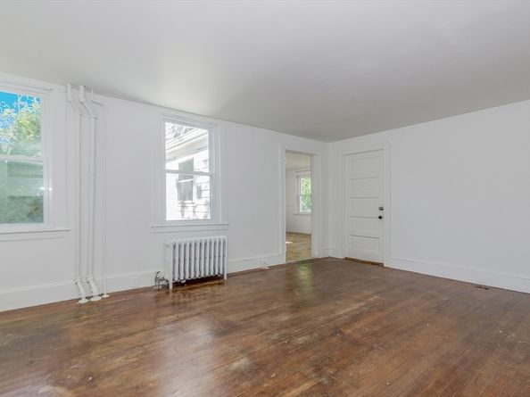 7 Pearl Street, Mattapoisett MA 02739